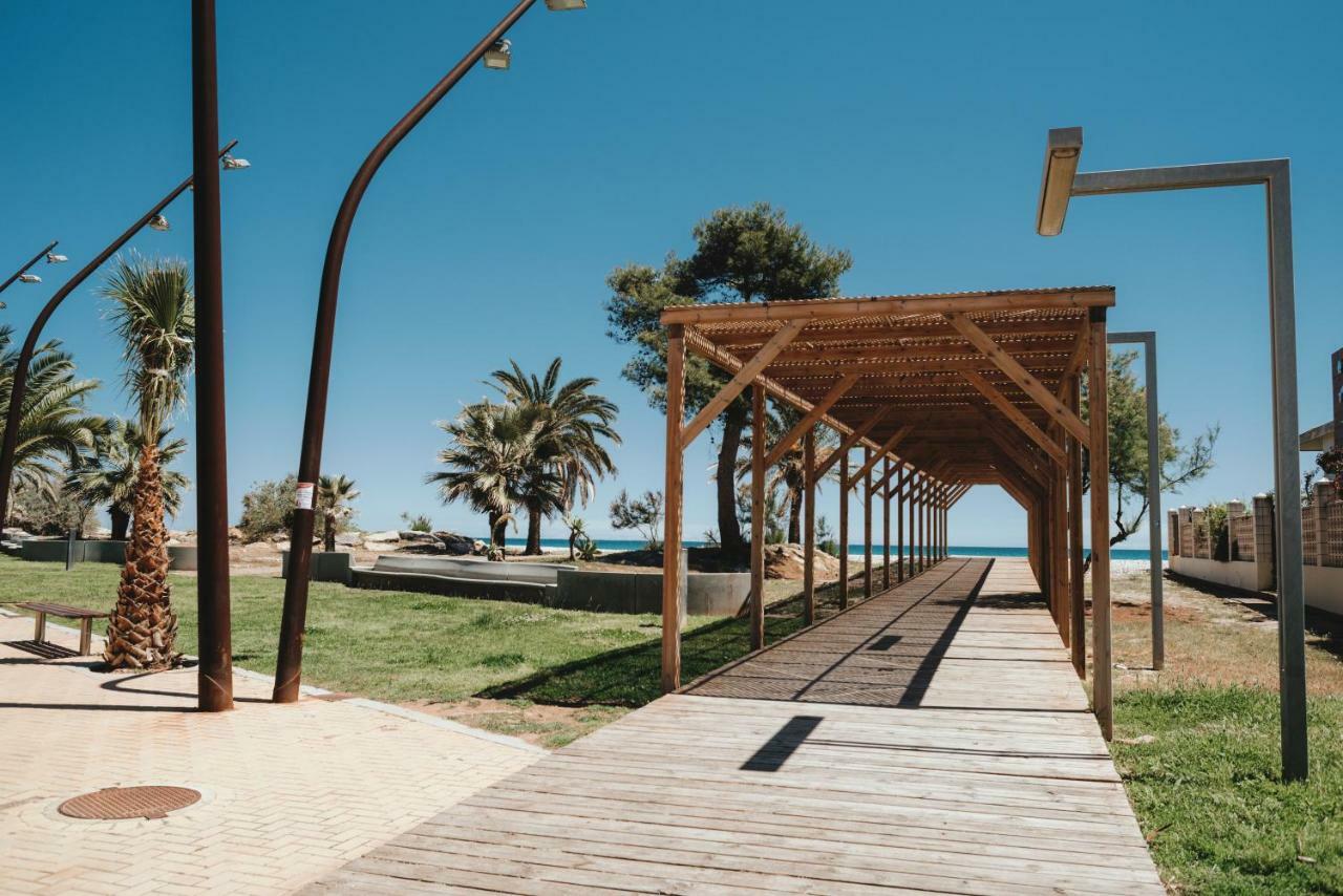 Avinguda Mare Nostrum, 101 มอนโกฟาร์ ภายนอก รูปภาพ